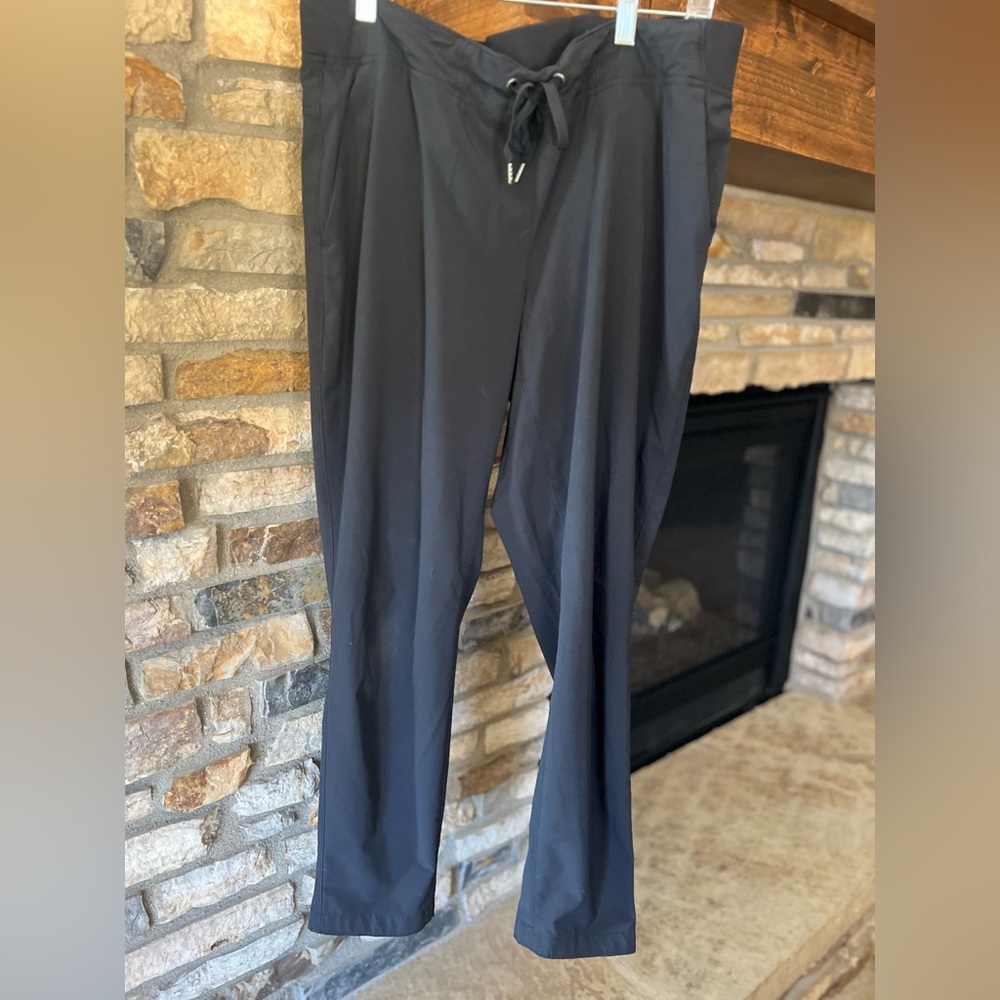 Athleta Ladies Black Joggers